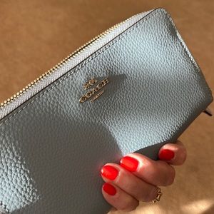 Coach wallet